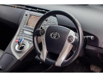 โตโยต้าชัวร์ ฟรีดาวน์ Prius 1.8 TRD Top Option A/T ปี 14 รูปที่ 7